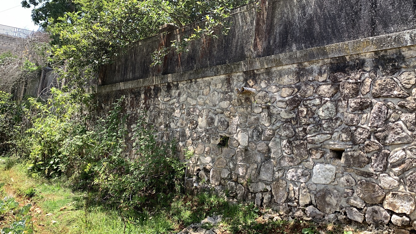 Premium Clear Title Land for Residential, Commercial Construction, or Farming for Sale in Fort-Jacques, Kenscoff, Haiti – 25 Centiemes (3,225m², 34,714ft², or 0.80 Acres) with Nicely Paved Roads, 100% Secrure Suburban Neighborhood, Very Flat, Build-Ready, Completely Fenced & Gated – Build a Luxury House, Home, Mansion, an Apartment Complex, Airbnb or Bed & Breakfast Business, or Simply Farm