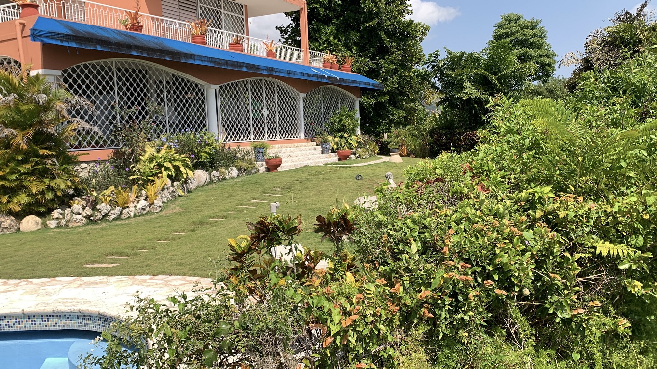 FURNISHED LUXURY MOUNTAIN ESTATE for RENT, Montagne Noire (Lower – Near Spain’s Embassy), Petion-Ville, Haiti – 4 Spacious Bedrooms, 5 Bathrooms, Office Space, Expensive Modern Antique Furniture, Modern Appliances, 24/7 Robust Solar-Powered Electricity, Backup Generator, Security Guards on Rotation, WiFi/Internet, Servant Quarter, Big Yards with Flowers, Lush Greenery & Manicured Grass, Gleaming Swimming Pool, Parking for 5+ Cars