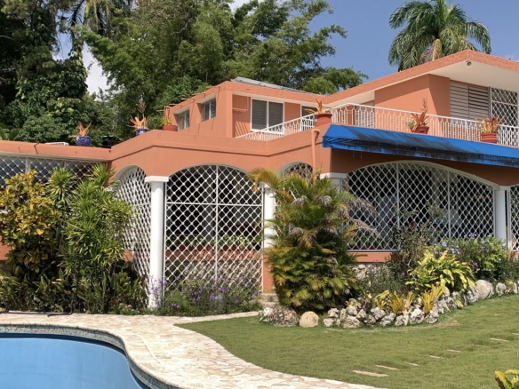 FURNISHED LUXURY MOUNTAIN ESTATE for RENT in Montagne Noire, Petion-Ville, Haiti