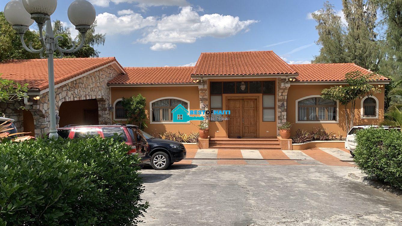Luxury Fully Furnished Mansion for Rent in the Montana Hotel area of Petion-Ville, Haiti – 5 Spacious Bedrooms, 6 Bathrooms, Sparkling Swimming Pool, Jacuzzi, Whirlpool Jacuzzi Tubs, Air-Conditioner Units (A/C), Ceiling Fans, Washer/Dryer, Breathtaking Views, Strong Solar-Powered Electricity System, Bulletproof Doors/Windowns, Parking for 10 Cars, Servant Quarter, Round-the-Clock Armed Security Guards, Elicopter Landing Pad & More…