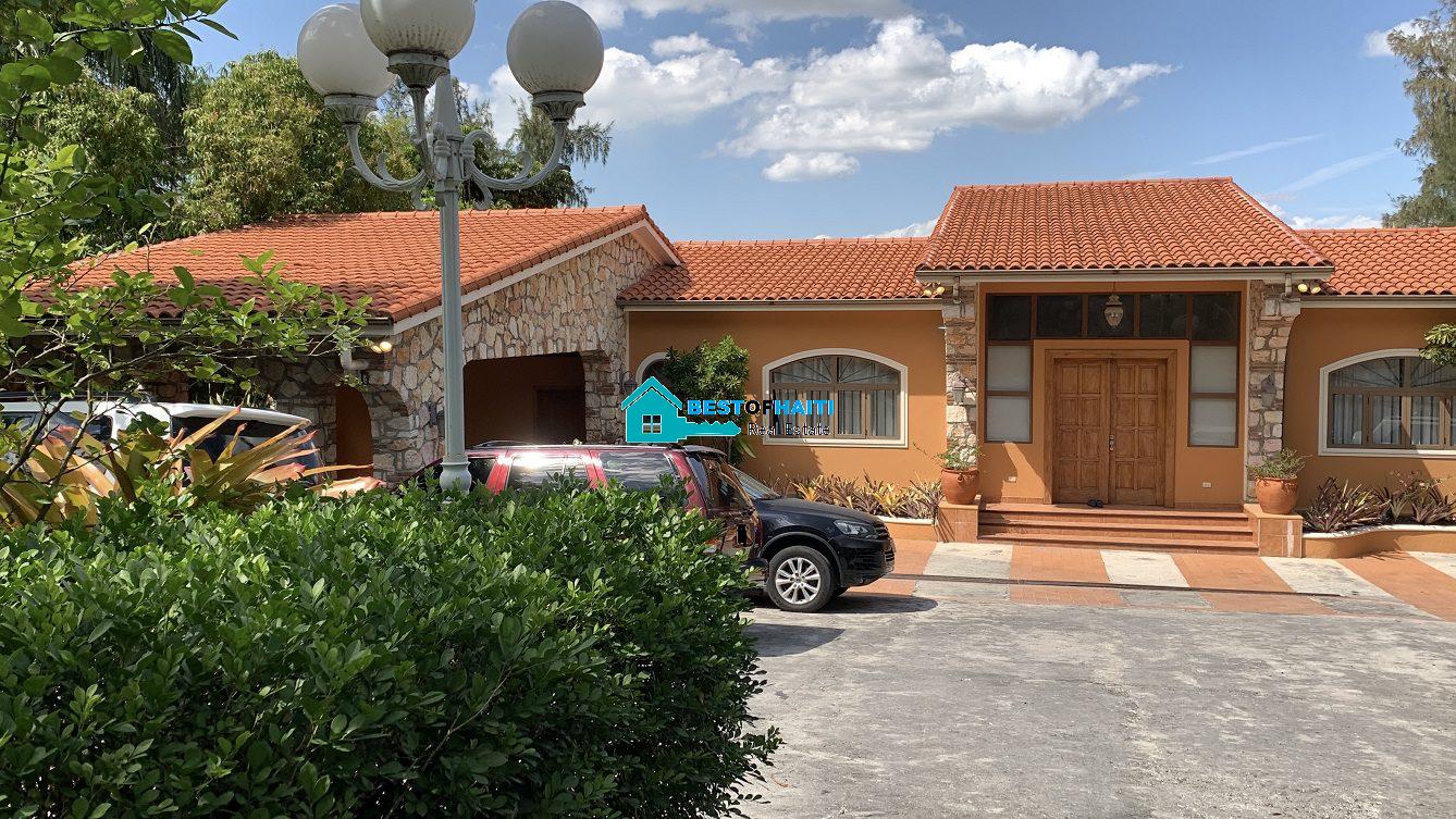 Luxury Fully Furnished Mansion for Rent in the Montana Hotel area of Petion-Ville, Haiti – 5 Spacious Bedrooms, 6 Bathrooms, Sparkling Swimming Pool, Jacuzzi, Whirlpool Jacuzzi Tubs, Air-Conditioner Units (A/C), Ceiling Fans, Washer/Dryer, Breathtaking Views, Strong Solar-Powered Electricity System, Bulletproof Doors/Windowns, Parking for 10 Cars, Servant Quarter, Round-the-Clock Armed Security Guards, Elicopter Landing Pad & More…