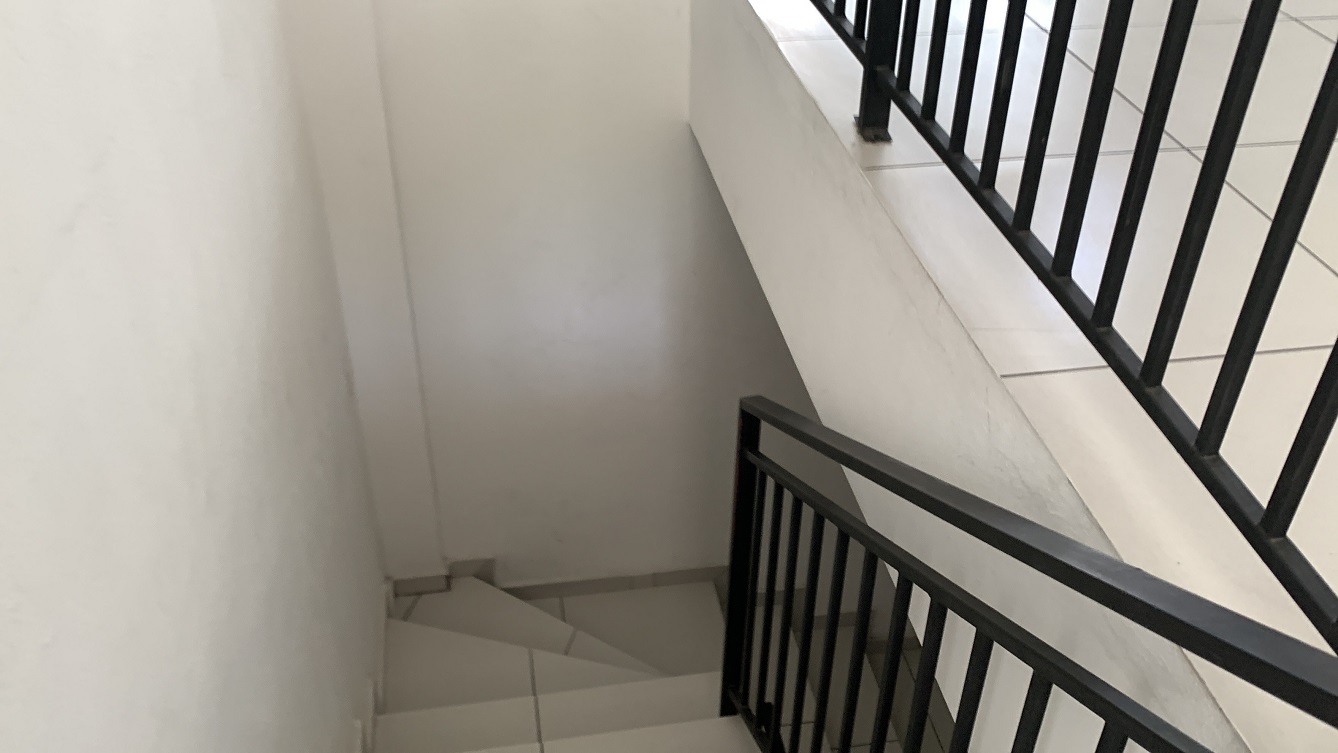 ALL-INCLUSIVE, Move-in Ready, Independent Luxury Furnished Apartment for RENT in Bourdon (Reimbol), Port-au-Prince, Haiti – 3 Spacious Bedrooms, 2.5 Super Clean Bathrooms, Stylish Living/Dining Rooms with Brand-New Contemporary Furniture & Appliances, Smart Kitchen, Private Backyard, Air Conditioner Units (A/C), Ceiling Fans, Washer/Dryer, Starlink High-Speed Internet, Satellite TV, 24/7 Electricity & Sparkling Swimming Pool, Multiple Parking Spaces
