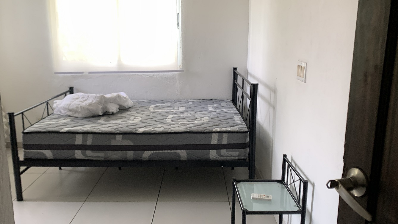 ALL-INCLUSIVE, Move-in Ready, Independent Luxury Furnished Apartment for RENT in Bourdon (Reimbol), Port-au-Prince, Haiti – 3 Spacious Bedrooms, 2.5 Super Clean Bathrooms, Stylish Living/Dining Rooms with Brand-New Contemporary Furniture & Appliances, Smart Kitchen, Private Backyard, Air Conditioner Units (A/C), Ceiling Fans, Washer/Dryer, Starlink High-Speed Internet, Satellite TV, 24/7 Electricity & Sparkling Swimming Pool, Multiple Parking Spaces