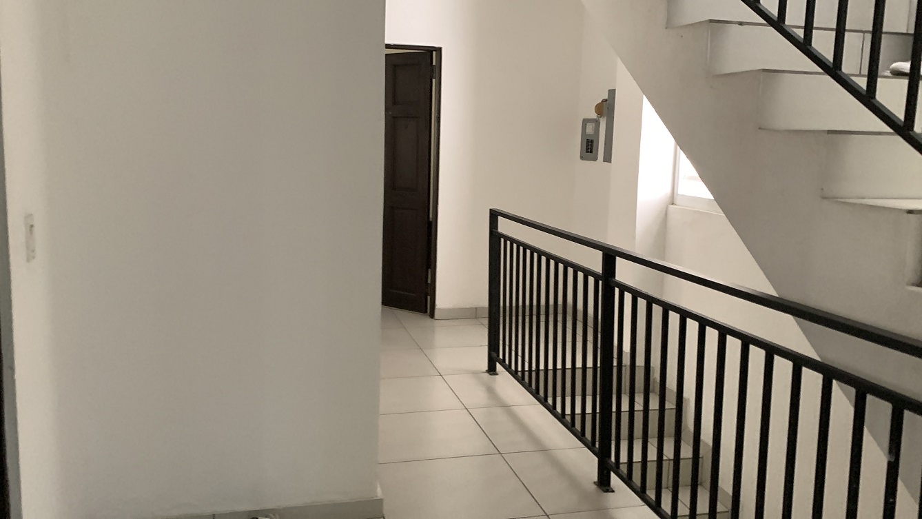 ALL-INCLUSIVE, Move-in Ready, Independent Luxury Furnished Apartment for RENT in Bourdon (Reimbol), Port-au-Prince, Haiti – 3 Spacious Bedrooms, 2.5 Super Clean Bathrooms, Stylish Living/Dining Rooms with Brand-New Contemporary Furniture & Appliances, Smart Kitchen, Private Backyard, Air Conditioner Units (A/C), Ceiling Fans, Washer/Dryer, Starlink High-Speed Internet, Satellite TV, 24/7 Electricity & Sparkling Swimming Pool, Multiple Parking Spaces