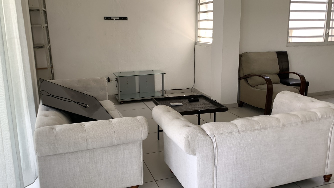 ALL-INCLUSIVE, Move-in Ready, Independent Luxury Furnished Apartment for RENT in Bourdon (Reimbol), Port-au-Prince, Haiti – 3 Spacious Bedrooms, 2.5 Super Clean Bathrooms, Stylish Living/Dining Rooms with Brand-New Contemporary Furniture & Appliances, Smart Kitchen, Private Backyard, Air Conditioner Units (A/C), Ceiling Fans, Washer/Dryer, Starlink High-Speed Internet, Satellite TV, 24/7 Electricity & Sparkling Swimming Pool, Multiple Parking Spaces