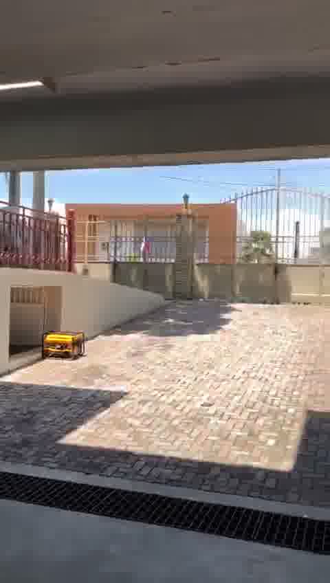 Huge Commercial Office Building for Sale in Turgeau, Port-au-Prince, Haiti – 1,000 m² of Office Space, 23+ Parking Spaces, Prefabricated Metal Complex (Florida Prefab), Bolted Structural Reinforcement, Certified Seismic-Resistant, Anti-cyclonic ASCE-705, 10-Foot-Tall Brick Wall/Fence, Massive Metal Gate, 23,000 Gallons Reservoir, Électricité d’Haïti (EDH), High-Speed Internet, DINEPA