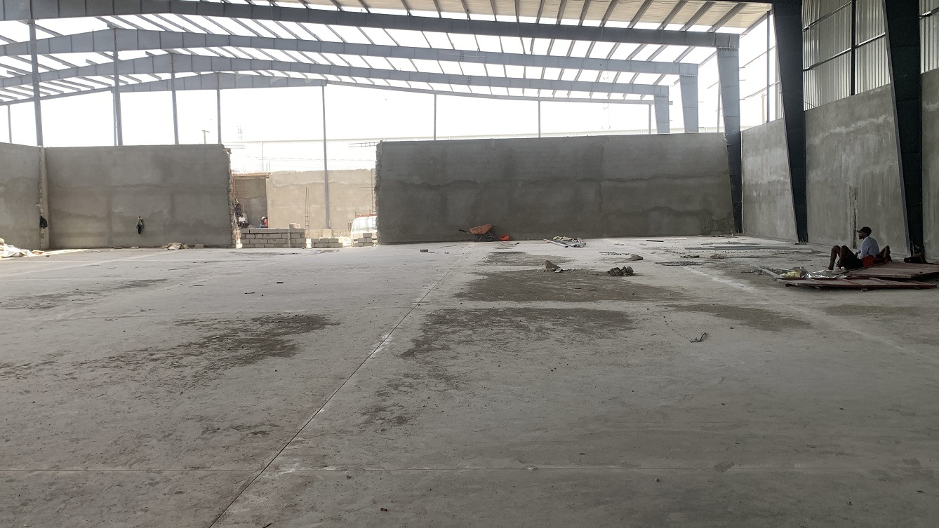 Large Industrial Warehouse for RENT in Parcs Industriels Métropolitain, Tabarre, Airport Road, Port-au-Prince, Haiti – 27,000 ft² (2,508 m²) – Suitable for Self-Storage Facility, Third-Party Logistics, Bulk Goods Storage, Vehicle Storage, Fulfillment Center, Wholesale Distribution Hub, Ghost Kitchens, Light Manufacturing, Artisanal Workshop, Co-Working, Maker Space, and More – Parking Spaces for Multiple Cargo, Container Delivery, Dump & Equipment Trailers, and More…
