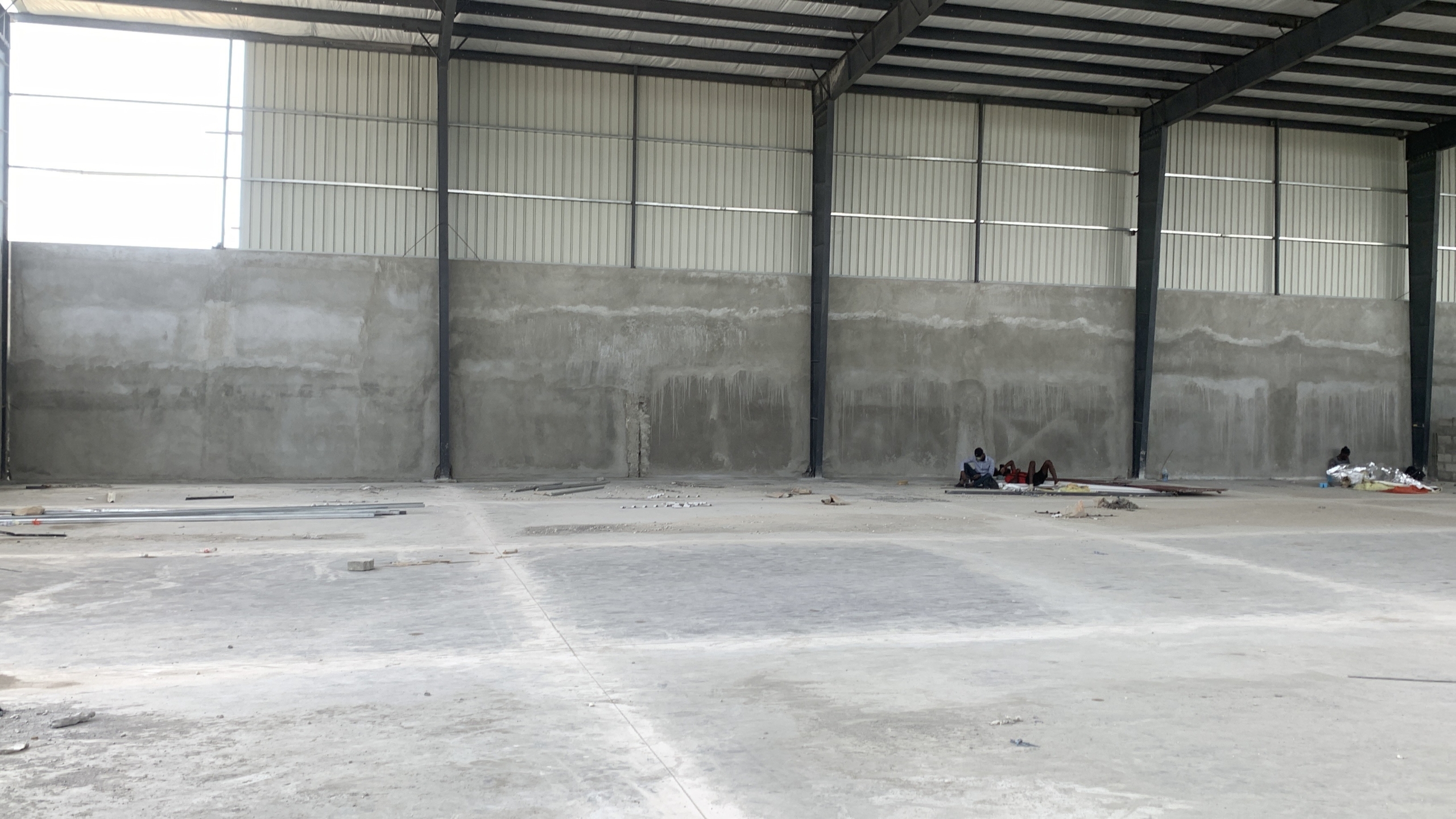Large Industrial Warehouse for RENT in Parcs Industriels Métropolitain, Tabarre, Airport Road, Port-au-Prince, Haiti – 27,000 ft² (2,508 m²) – Suitable for Self-Storage Facility, Third-Party Logistics, Bulk Goods Storage, Vehicle Storage, Fulfillment Center, Wholesale Distribution Hub, Ghost Kitchens, Light Manufacturing, Artisanal Workshop, Co-Working, Maker Space, and More – Parking Spaces for Multiple Cargo, Container Delivery, Dump & Equipment Trailers, and More…