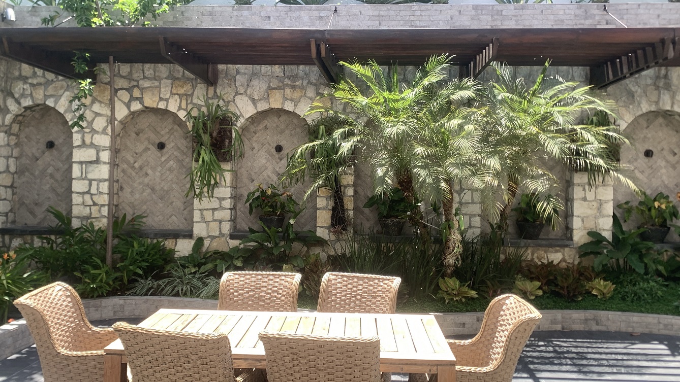 Lavish Furnished Paraseismic Mansion for Sale in Juvenat (Karibe Hotel Green Zone), Port-au-Prince, Haiti – 4 Spacious Bedrooms with Modern High-end Furniture & Appliances, Large Circular Living/Dining Rooms, 3 1/2 Stylish Bathrooms, Gourmet Kitchen, Panoramic Living/Dining Rooms, Gleaming Swimming Pool with Attached Jacuzzi, Multiple Seating Areas, Exclusive/Private Neighborhood, Robust 24/7 Solar-Powered Electricity System, Servant/Security Quarter