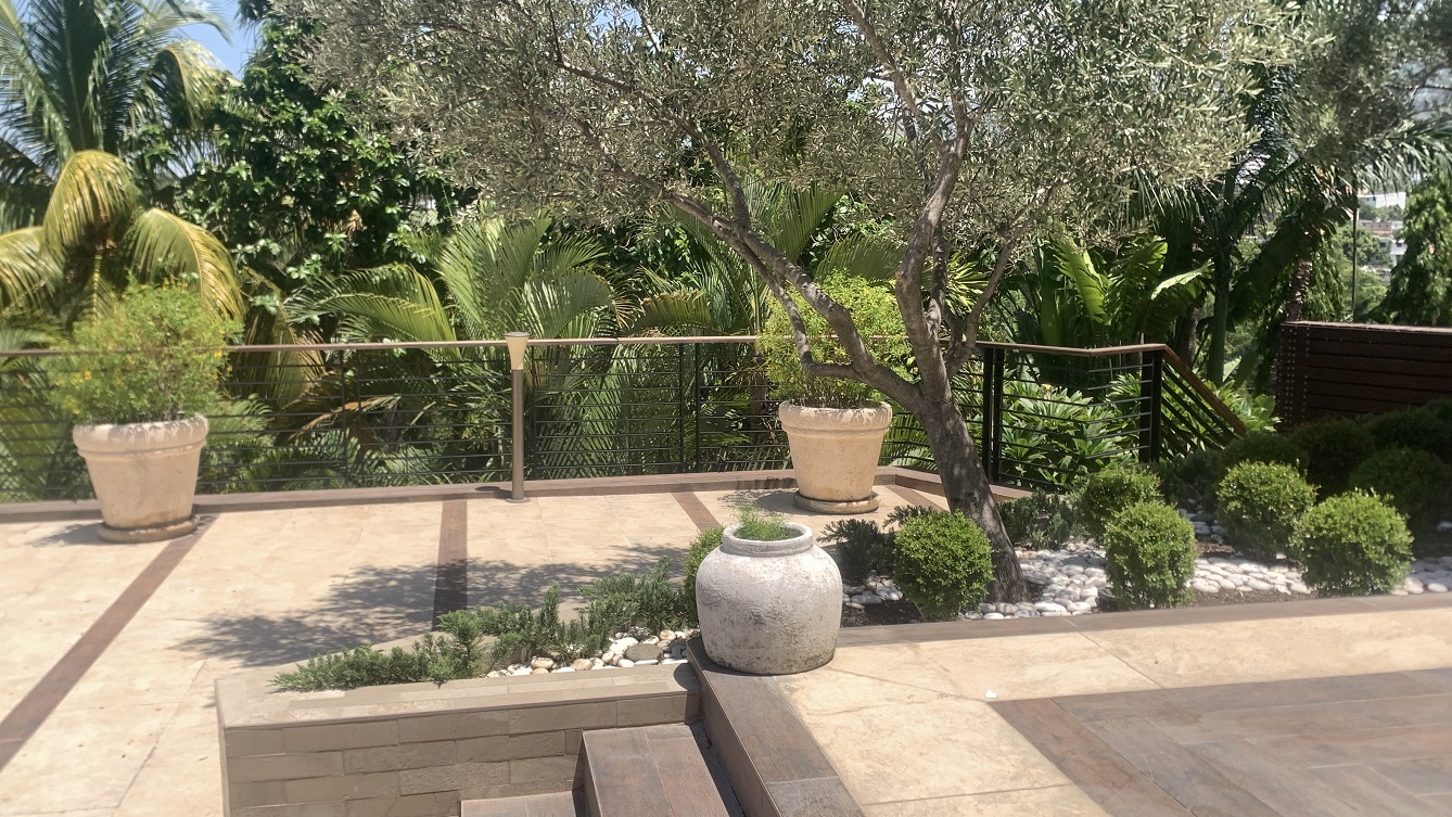 Lavish Furnished Paraseismic Mansion for Sale in Juvenat (Karibe Hotel Green Zone), Port-au-Prince, Haiti – 4 Spacious Bedrooms with Modern High-end Furniture & Appliances, Large Circular Living/Dining Rooms, 3 1/2 Stylish Bathrooms, Gourmet Kitchen, Panoramic Living/Dining Rooms, Gleaming Swimming Pool with Attached Jacuzzi, Multiple Seating Areas, Exclusive/Private Neighborhood, Robust 24/7 Solar-Powered Electricity System, Servant/Security Quarter