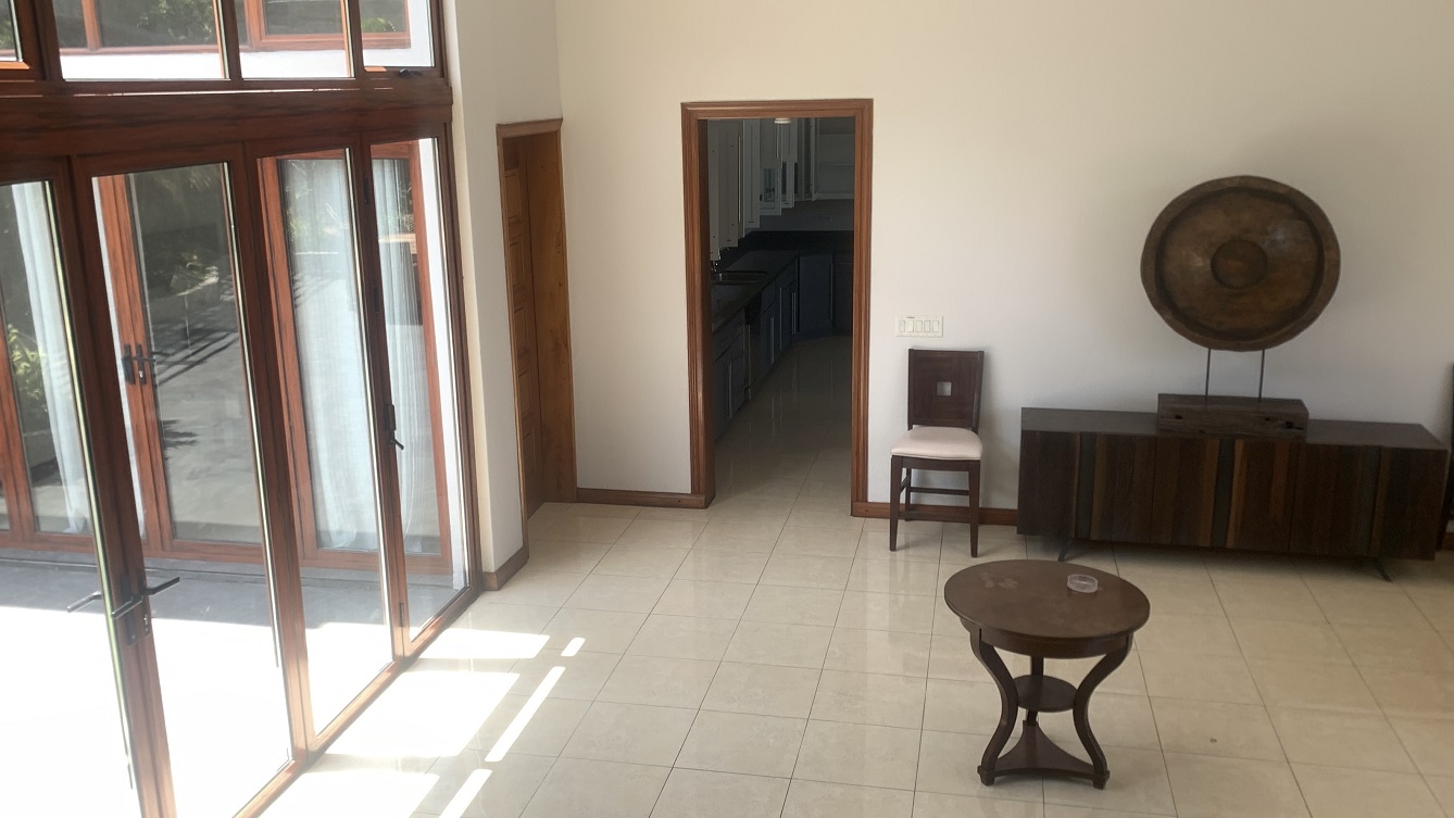 Lavish Furnished Paraseismic Mansion for Sale in Juvenat (Karibe Hotel Green Zone), Port-au-Prince, Haiti – 4 Spacious Bedrooms with Modern High-end Furniture & Appliances, Large Circular Living/Dining Rooms, 3 1/2 Stylish Bathrooms, Gourmet Kitchen, Panoramic Living/Dining Rooms, Gleaming Swimming Pool with Attached Jacuzzi, Multiple Seating Areas, Exclusive/Private Neighborhood, Robust 24/7 Solar-Powered Electricity System, Servant/Security Quarter