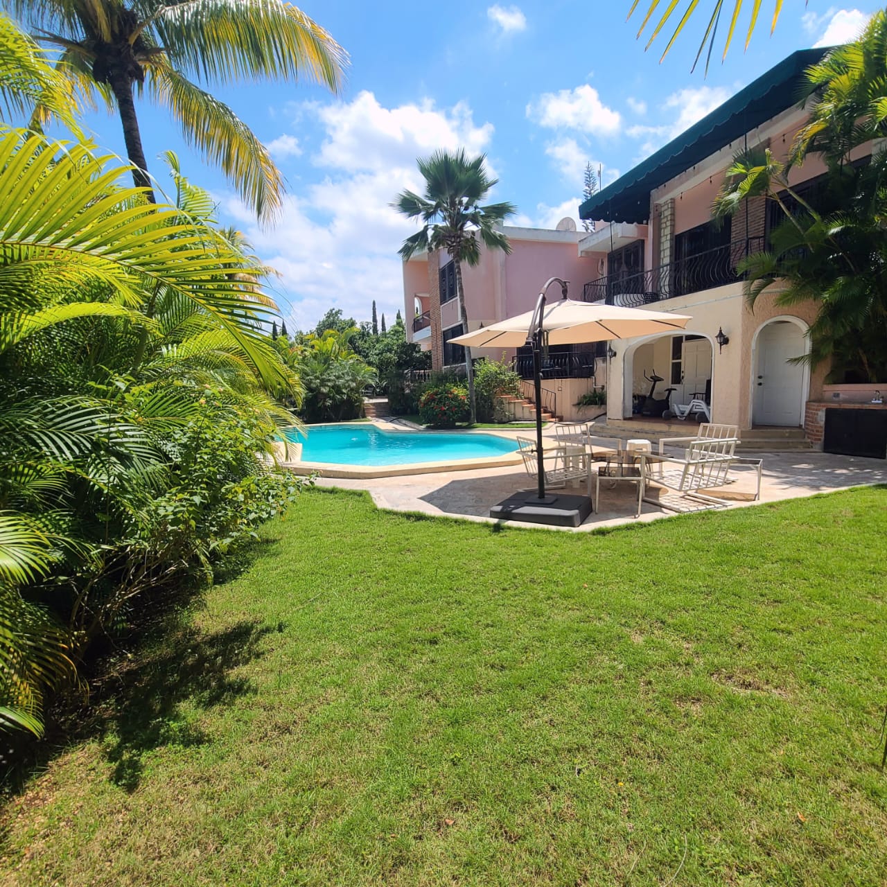Stunning Furnished House for SALE in Lower Morne Calvaire, Haiti Stunning Furnished House for SALE in Lower Morne Calvaire, Haiti