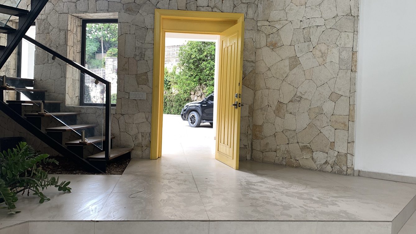 Newly Renovated FURNISHED MEGA LUXURY HOUSE for SALE, Juvenat (Yards from Karibe Hotel), Petion-Ville, Haiti – 4 Spacious Bedrooms, 3 1/2 Baths, Brand New Modern Furniture & Appliances,  Contemporary Island Kitchen, Manicured Backyard, Space for Sparkling Swimming Pool, 24/7 Robust Solar-Powered Electricity, Backup Generator, Security Guards on Rotation, WiFi/Internet, Servant Quarter, 10+ Parking Spaces, Lots of Greenery, Fruit, Vegetable, Tropical Trees, and More…