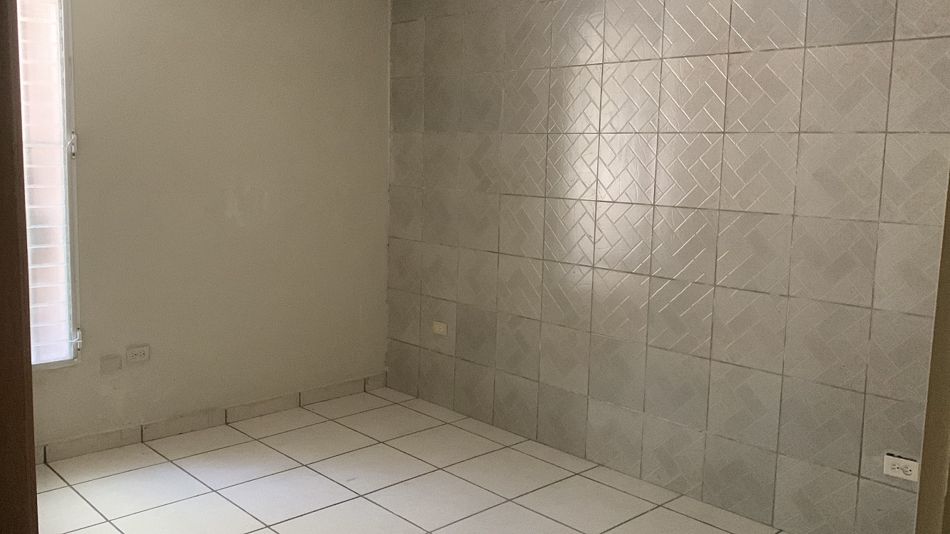 Independent Furnished or Unfurnished Apartment for Rent in Montagne Noire (Lower), Petion-Ville, Haiti – 2 Spacious Bedrooms, 1 Bathroom, Living & Dining Rooms, Large Shed (Gallery), Walking Distance to Caribbean Supermarket, Parking Spaces for 2 Cars & other Vehicles
