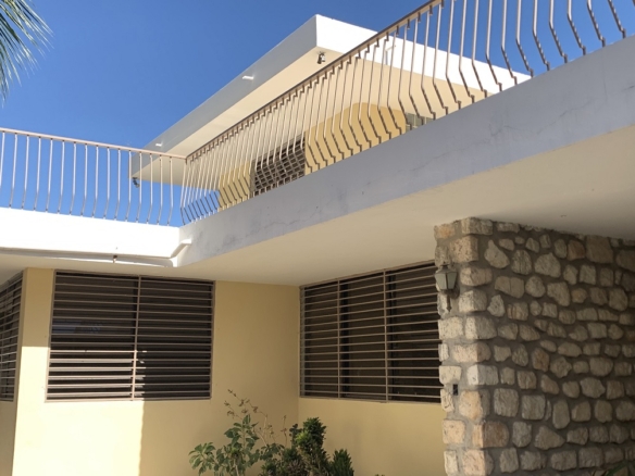 Owner-Sold Spacious House for Sale in Delmas 65, Port-au-Prince, Haiti