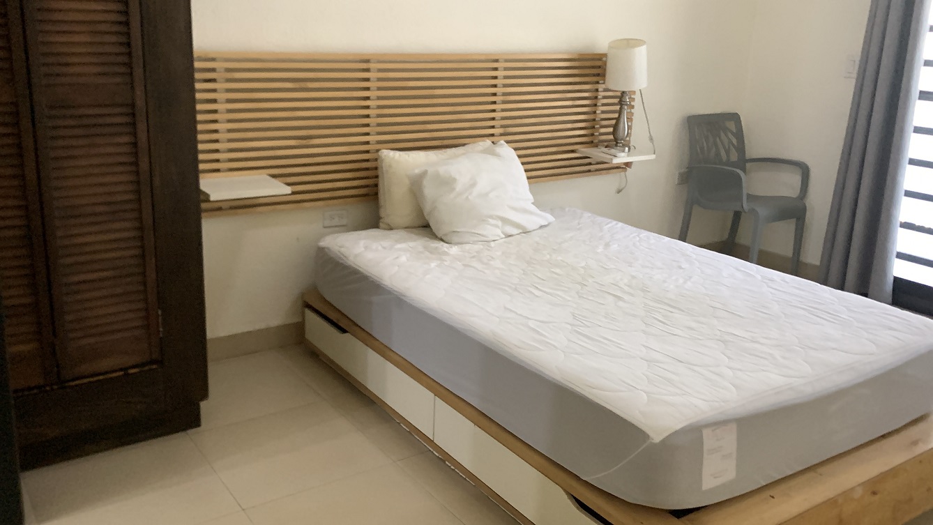Profitable Luxury Furnished Apartments for Sale in Bourdon (Reimbol), Port-au-Prince, Haiti – 3 Complexes, 6 Units, 15 Bedrooms, 21 Bathrooms, Sparkling Swimming Pool, Fruits & Vegetables, Robust Solar-Powered System, Commercial-Size Power Generator – FULL CAPACITY YEAR-ROUND BUSINESS – Private/Exclusive Village with Three (3) Armed Guard Check-in Gates – Home to Haiti’s Oligarchs, United Nations Employees, ACTED, Solidarity, Ambassadors, etc.