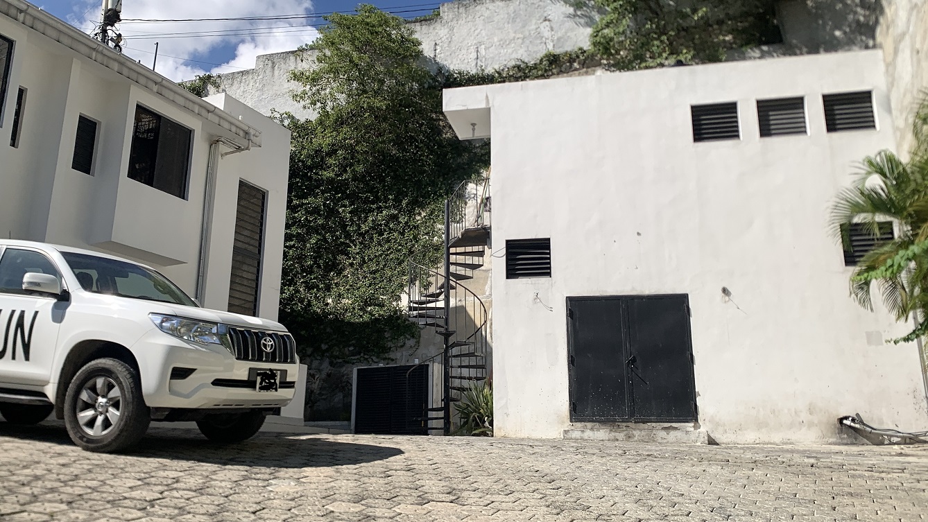 Profitable Luxury Furnished Apartments for Sale in Bourdon (Reimbol), Port-au-Prince, Haiti – 3 Complexes, 6 Units, 15 Bedrooms, 21 Bathrooms, Sparkling Swimming Pool, Fruits & Vegetables, Robust Solar-Powered System, Commercial-Size Power Generator – FULL CAPACITY YEAR-ROUND BUSINESS – Private/Exclusive Village with Three (3) Armed Guard Check-in Gates – Home to Haiti’s Oligarchs, United Nations Employees, ACTED, Solidarity, Ambassadors, etc.
